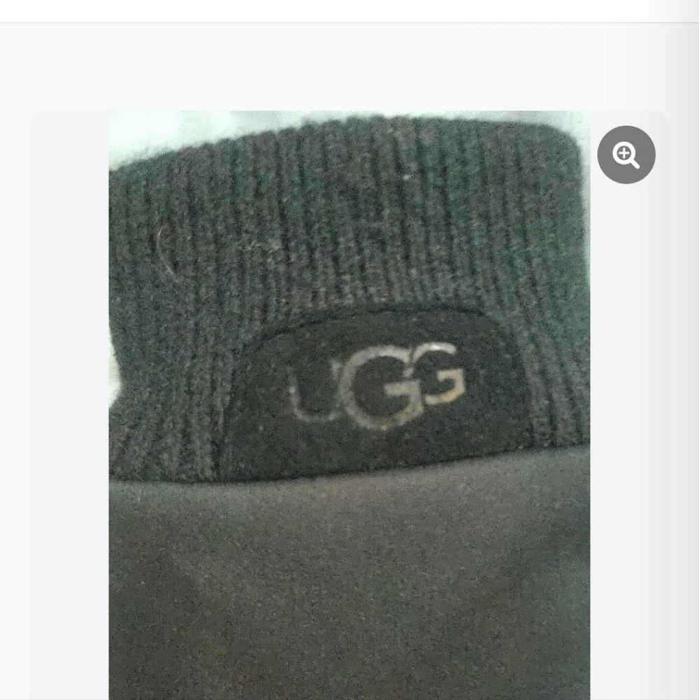 UGG Black Quilted Winter Gloves  Warm & Cozy Cold Weather Gloves Size Small NWT